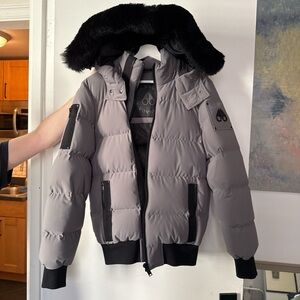 Moose Knuckles Gray Puffer Jacket with Black Fur Hood